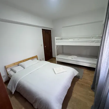 Guest house Oriente Station Airport