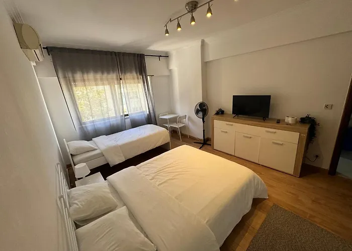 Oriente Station Airport *